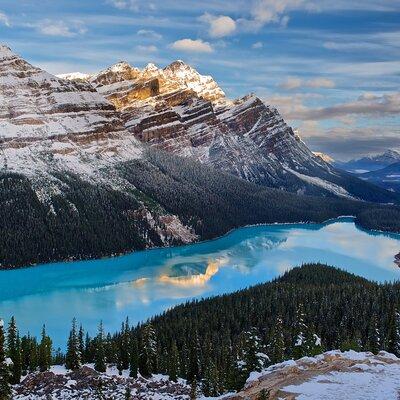 Small Group Day Tour to Banff Lake Louise Moraine Lake Icefields