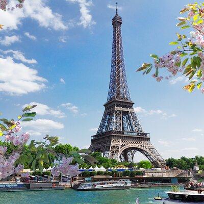 All-in-One Paris from Le Havre Shared Round-trip Transfer 