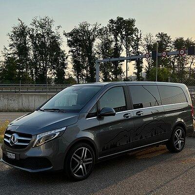 Private transfer from Bern City to Zurich Airport