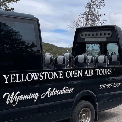 Yellowstone Open Air Tour(Glass Top/Convertible)West Yellowstone 