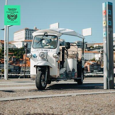 Discover Porto's Highlights on a 2-Hour Private Electric Tuk Tuk 