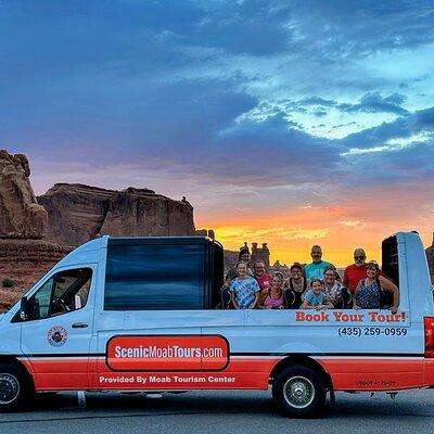 Arches National Park Scenic Tours From Moab