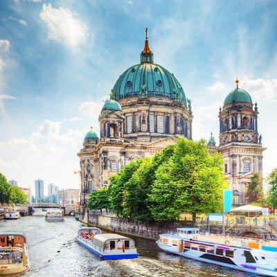 Best Berlin Shore Excursion from Warnemunde, Rortock Cruise Port