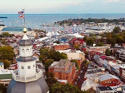 Annapolis Historic Walking Tour at Harbor and Naval Academy 