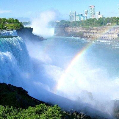 Niagara Falls Day Express Tour by Air & Land from New York City