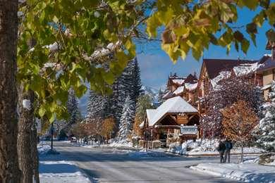 Banff Caribou Lodge