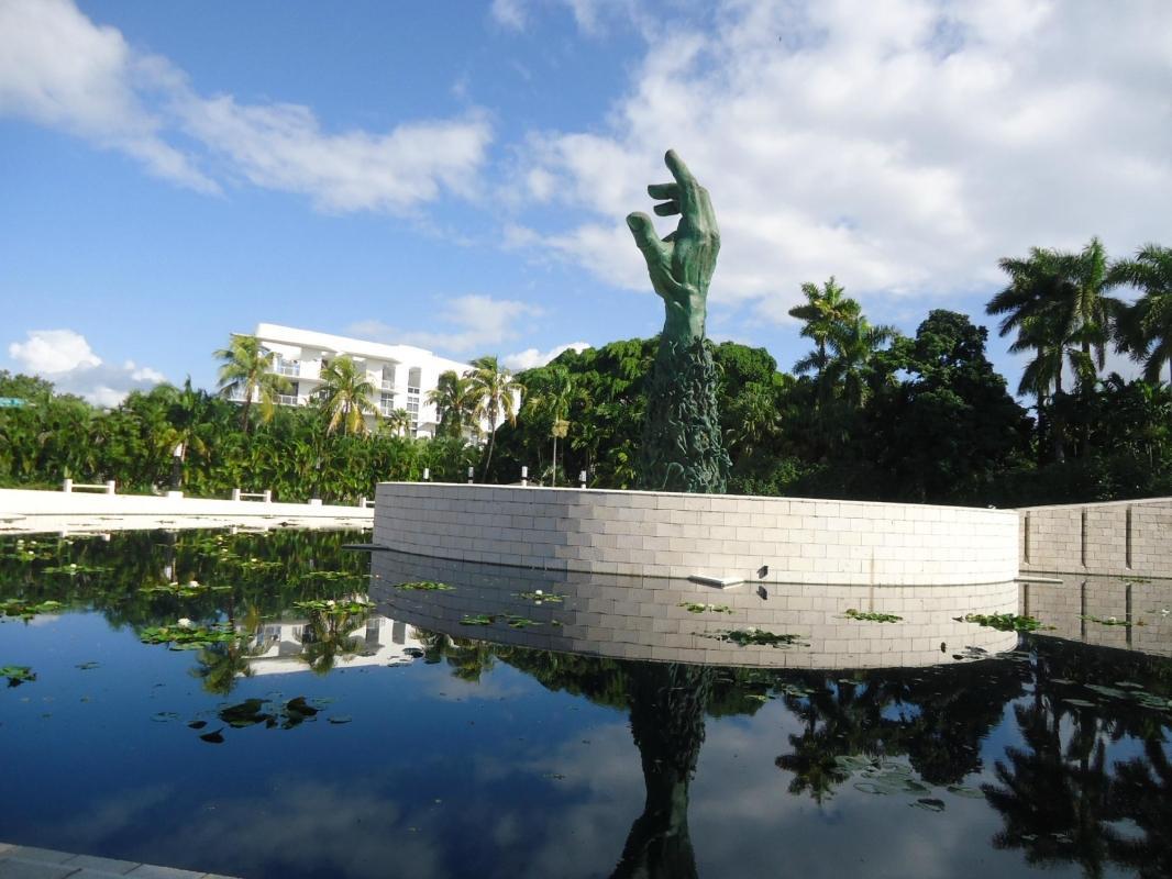 Holocaust Memorial Miami Beach