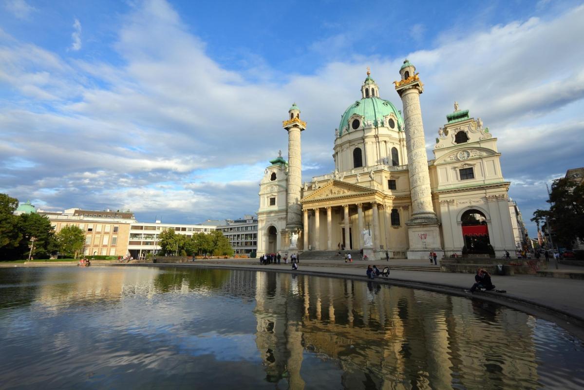 Karlsplatz