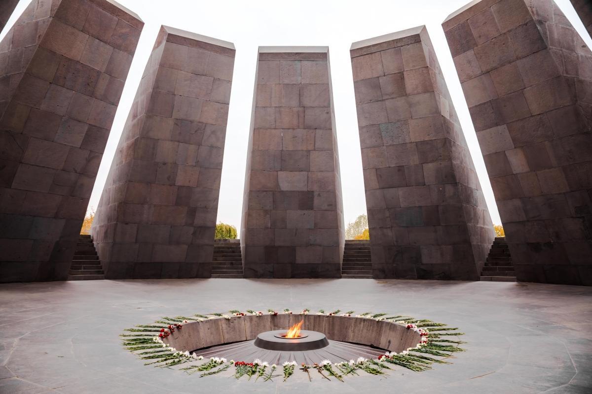 Armenian Genocide Museum (Tsitsernakaberd)