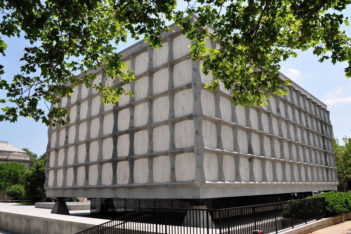 Beinecke Rare Book & Manuscript Library