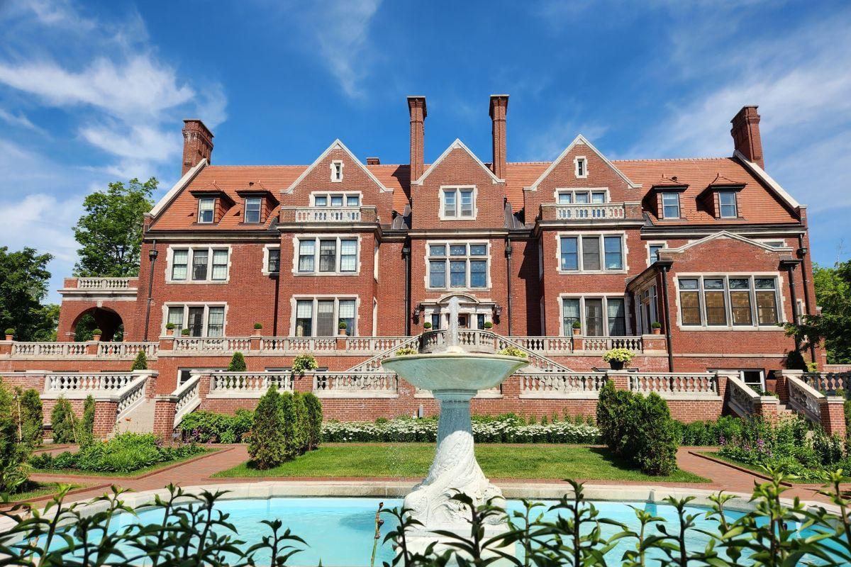 Glensheen Mansion