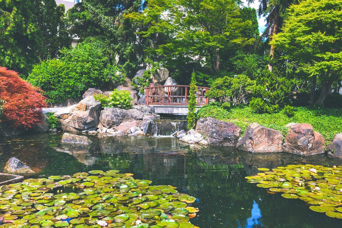 Kasugai Gardens