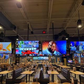 Buffalo Wild Wings - Mt. Vernon