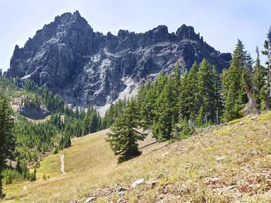 McKenzie-Santiam Pass Scenic Loop, Route 126