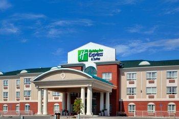 Holiday Inn Express & Suites