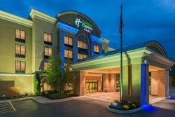 Holiday Inn Express & Suites Rochester Webster