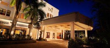 Taj Connemara Chennai