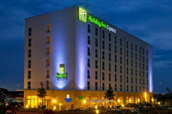 Holiday Inn Exp Stes Lander